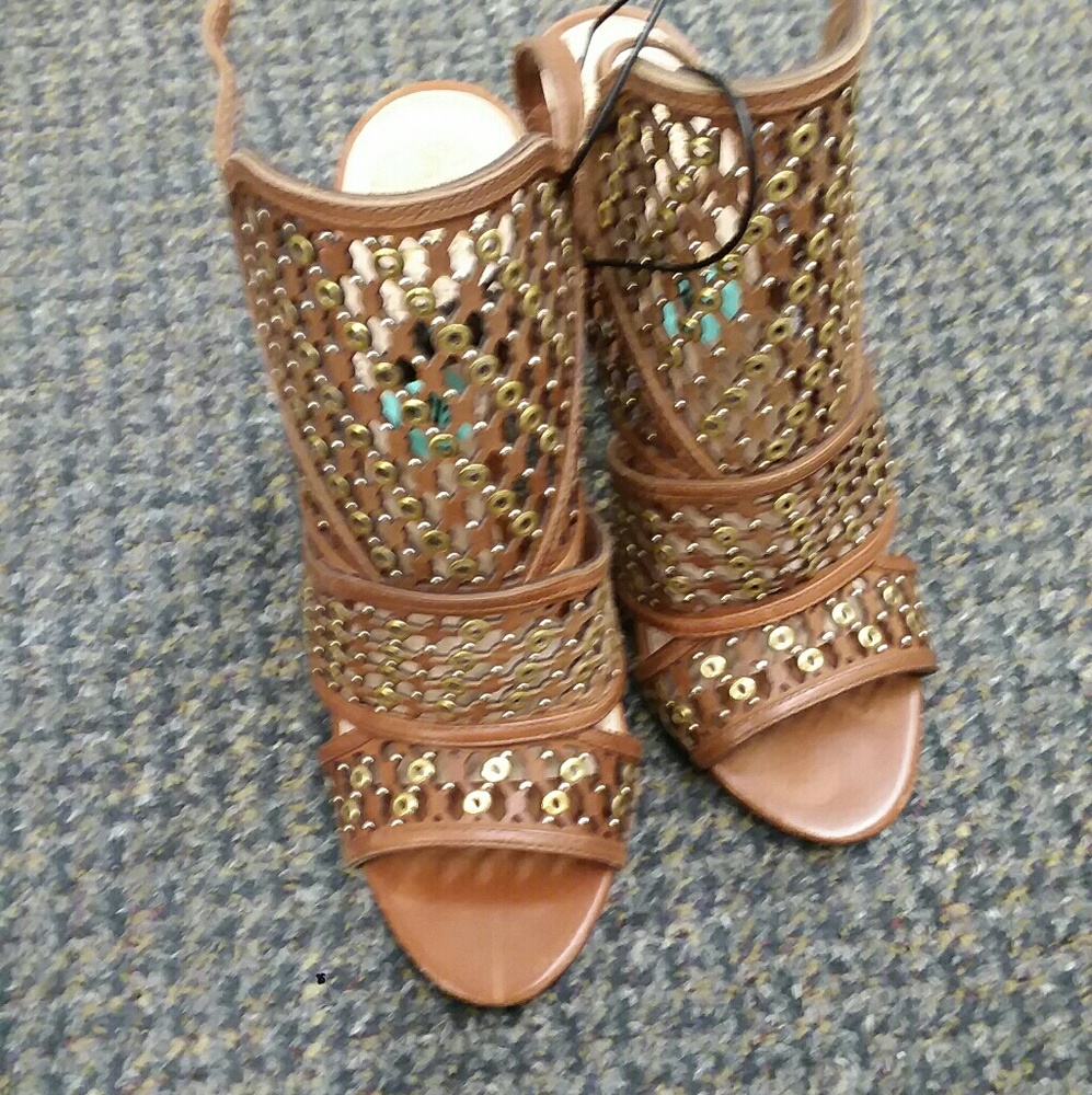 Vince camuto heels